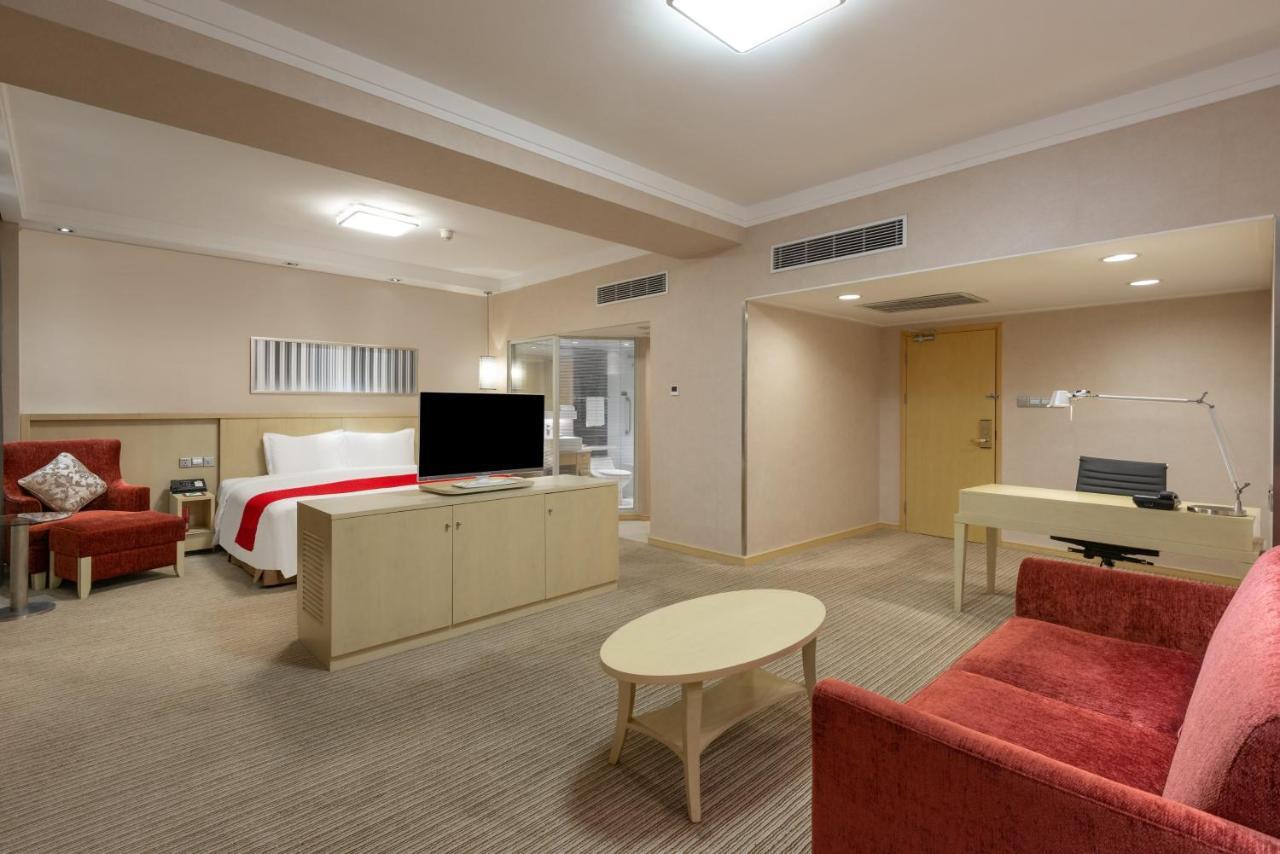 Holiday Inn Downtown Shanghai Eksteriør billede
