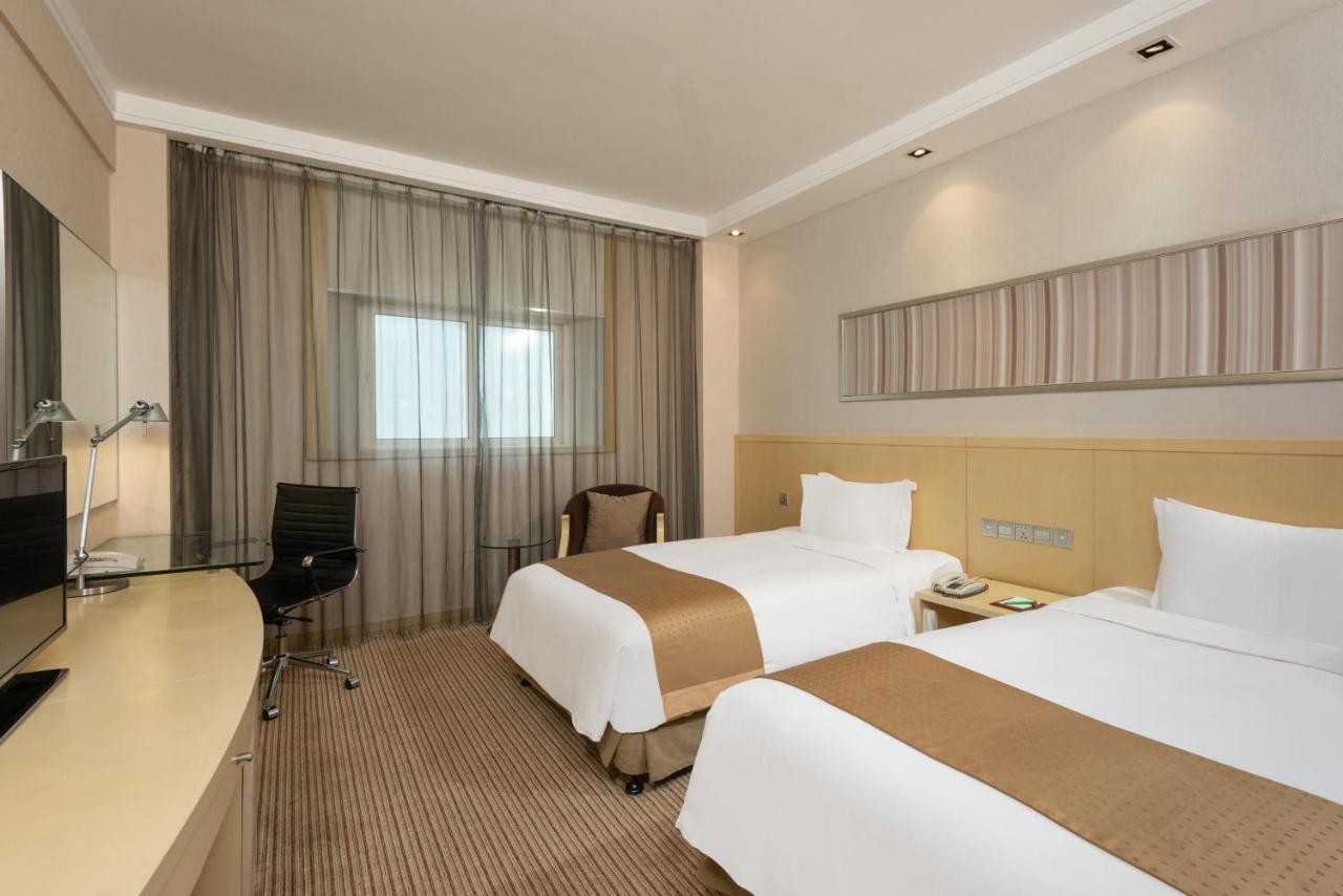 Holiday Inn Downtown Shanghai Værelse billede